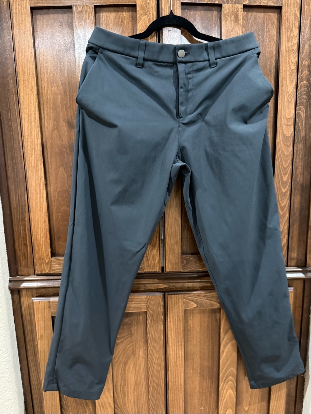 lululemon athletica Men's Slate Gray Tech Size 34